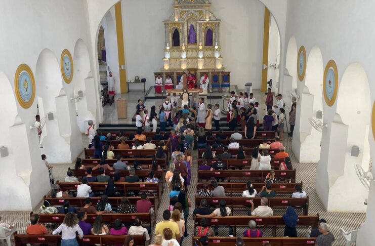 Sexta-feira Santa é marcada por celebração e procissão em Valença